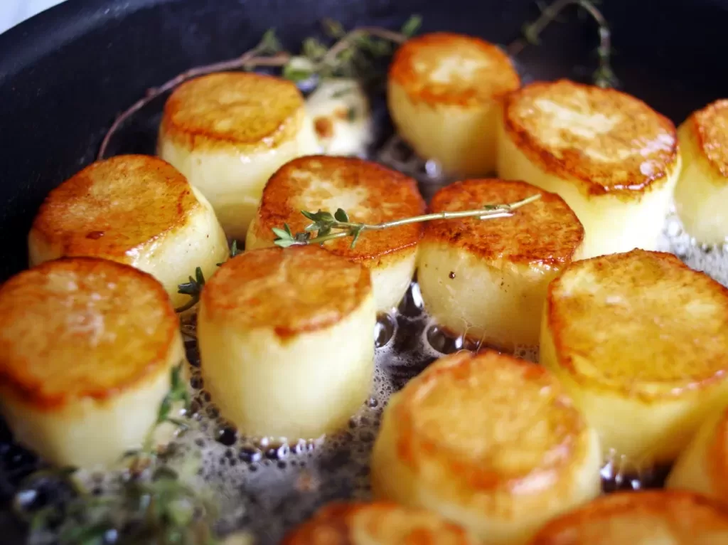 French Recipe: Fondant Potatoes with Duck Fat and Thyme